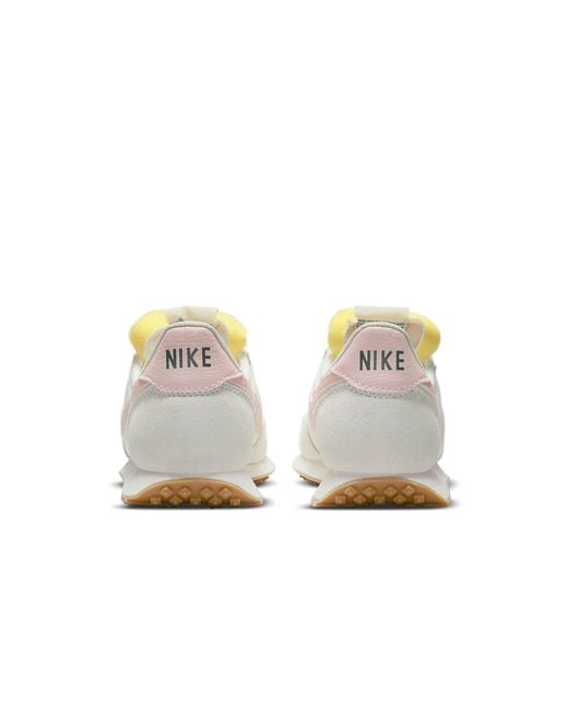 Nike White (Wmns) Waffle Trainer 2