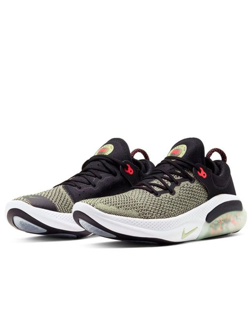 Nike White Joyride Run Flyknit Aura' for men