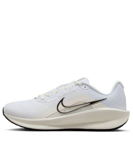 Nike White (Wmns) Downshifter 13 Metallic' Fd6476-100