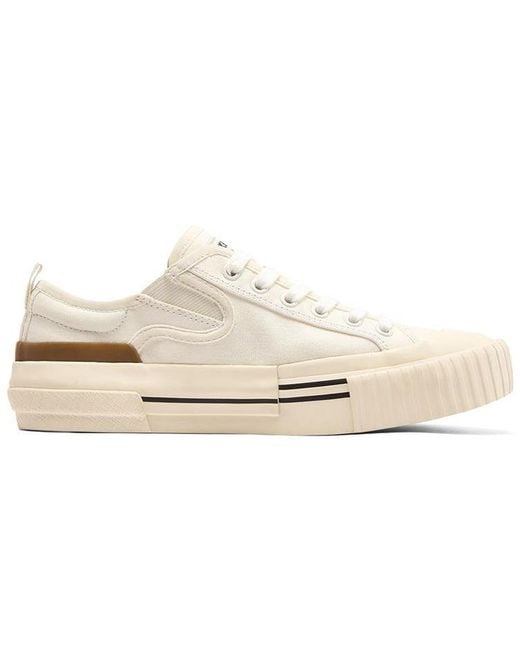 Skechers White (Wmns) New Moo
