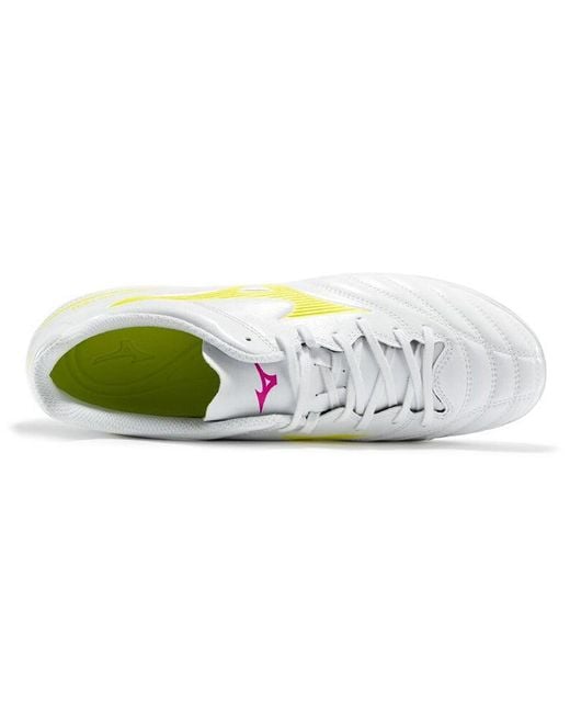 Mizuno Yellow Monarcida Neoii Soccer Shoes for men