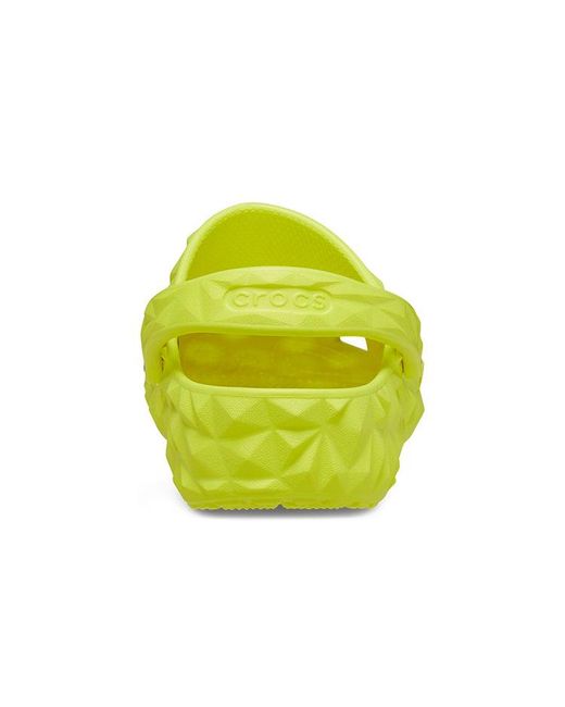 CROCSTM Yellow (Wmns) Classic Geometric Clogs