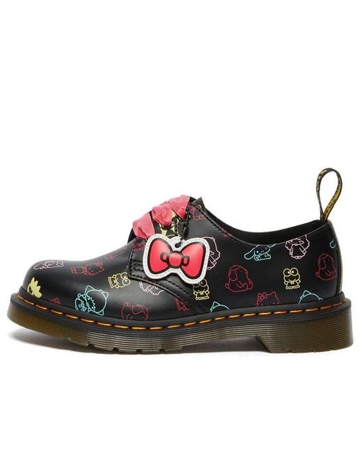 Dr. Martens 141 X Hello Kitty And Friends in Red Lyst