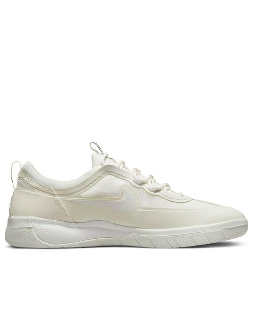 Nike White Nyjah Free 2 Sb 'Triple' for men