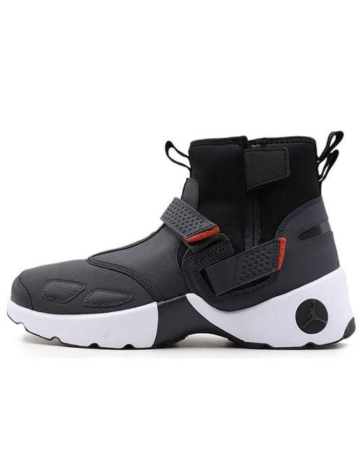 Nike Black Trunner Lx High for men