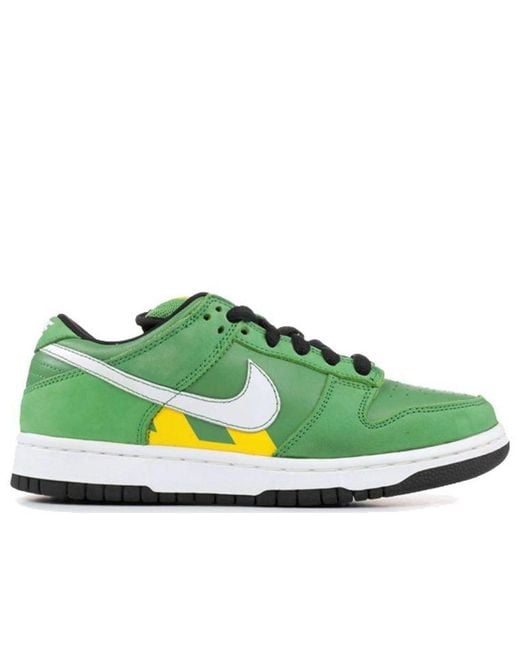 Nike Green Sb Dunk Low Pro 'Taxi Series Tokyo' for men