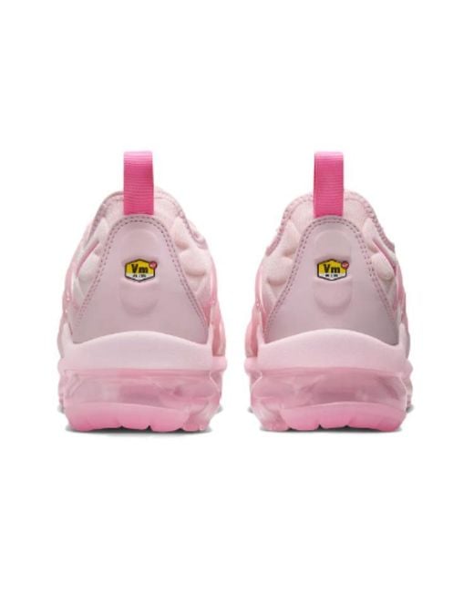 nike vapor max plus pink