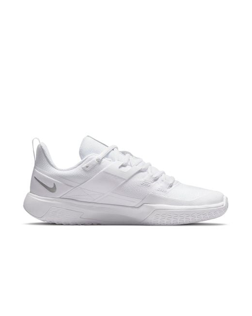 Nike White Court Vapor Lite Hard Court Tennis Shoe