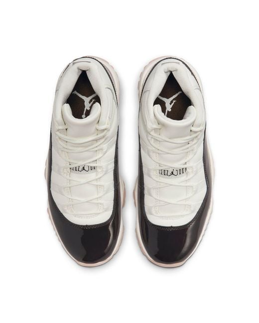 Nike White (Wmns) 11 Retro 'Neapolitan'