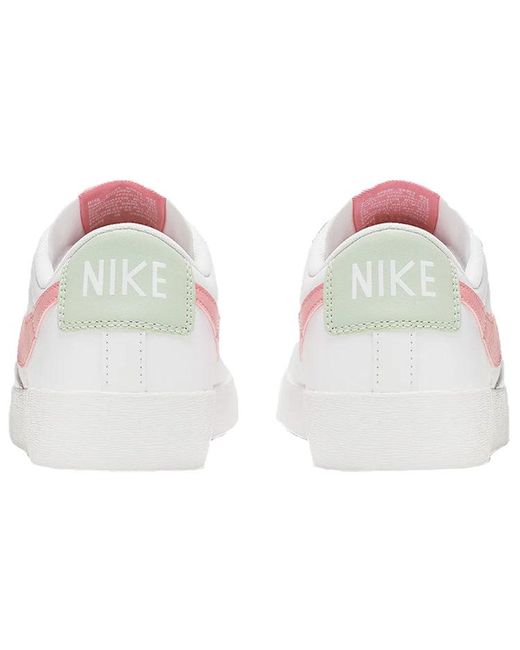Nike Pink (Wmns) Blazer Low Le Bleached Coral'