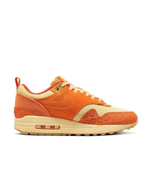Nike Orange (Wmns) Air Max 1 'Somos Familia'