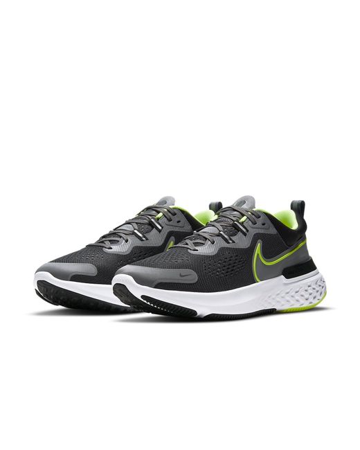 Nike Black React Miler 2 Running Shoes for men