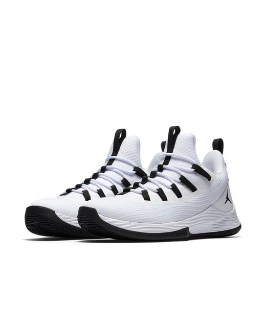 Nike White Ultra.Fly 2 Low for men