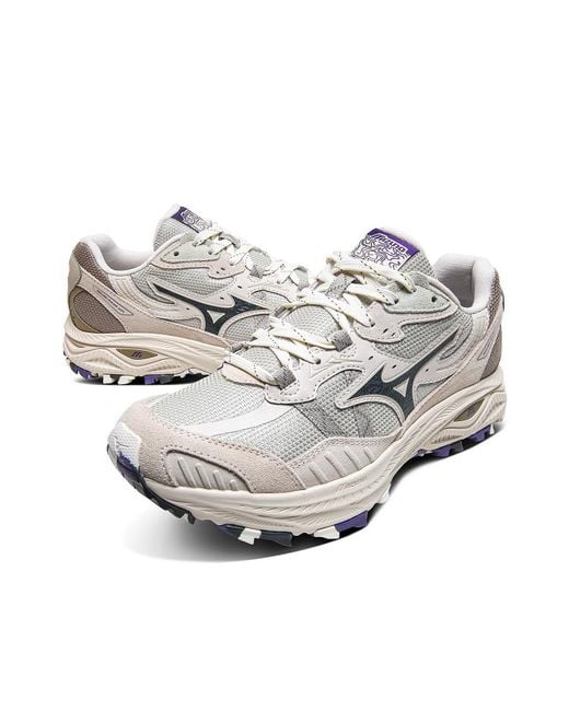 Mizuno White Racer Adv 'Off' for men