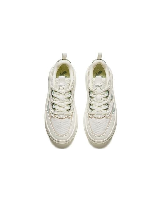 Anta White (Wmns) The Wave