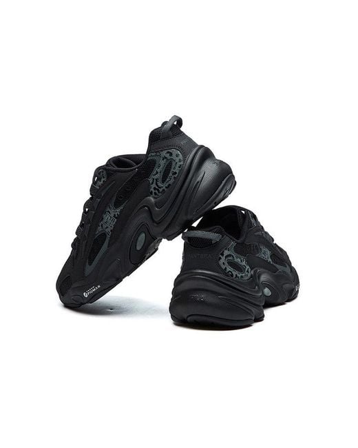 Fila Black (Wmns) Low-Top Running Shoes Leopard Print For