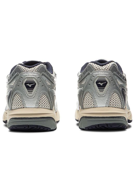 Mizuno White Wave Orion Cream' for men