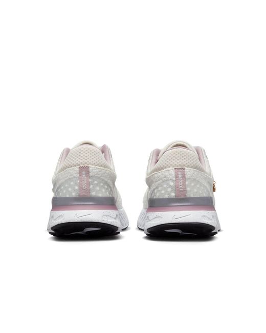 Nike White (Wmns) React Infinity Run Flyknit 3 'Bling'
