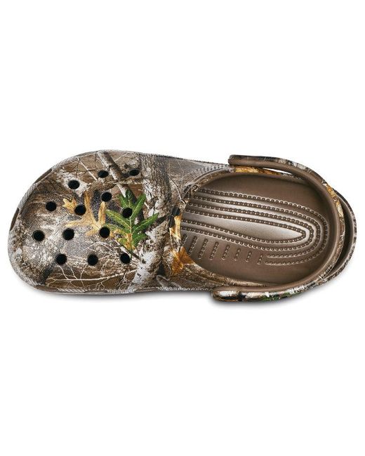 CROCSTM Brown X Realtree Edge Classic Clogs 'Camo'