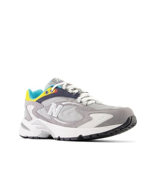 New Balance White 725 Sneakers for men