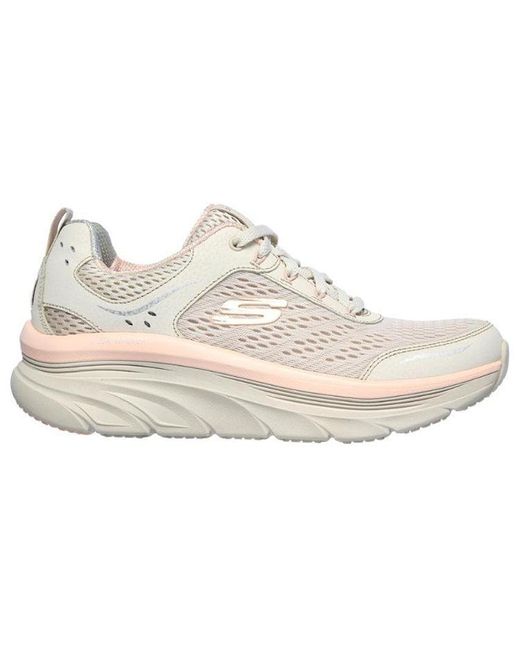 Skechers White (Wmns) Relaxed Fit D'Lux Walker Low Top