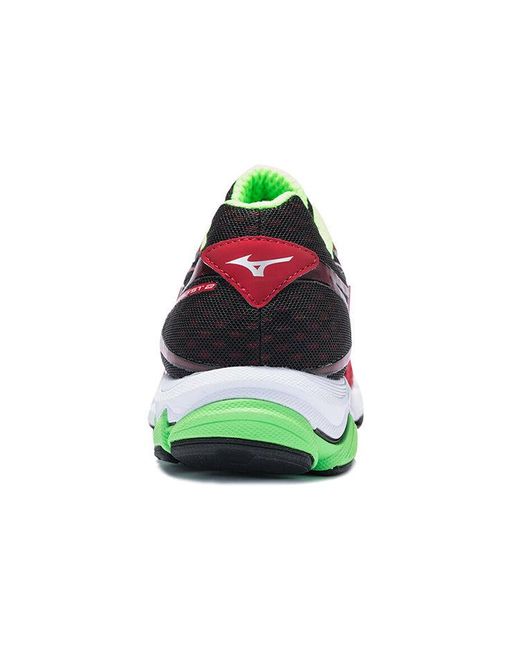 Mizuno Red Catalyst 2 for men