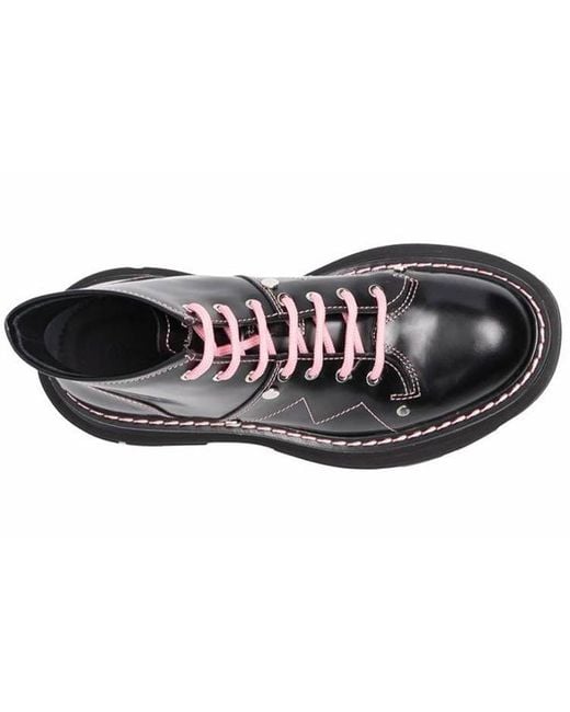McQueen Black (Wmns) Contrast Stitch Tread Lace Up Boots