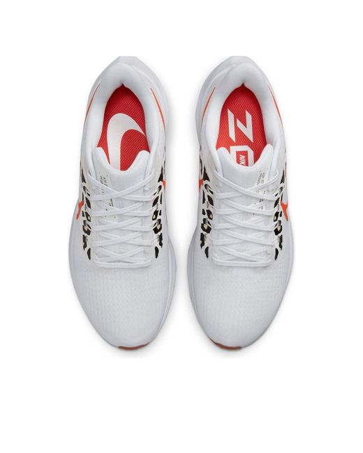 Nike White Pegasus 39 Road Running Shoes