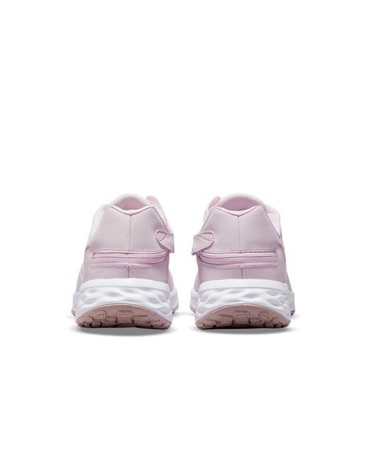 Nike Pink (Wmns) Revolution 6 Flyease Next Nature 'Light Champagne'
