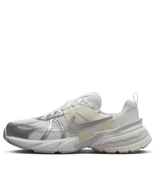 Nike Gray (Wmns) V2K Run 'Metallic'