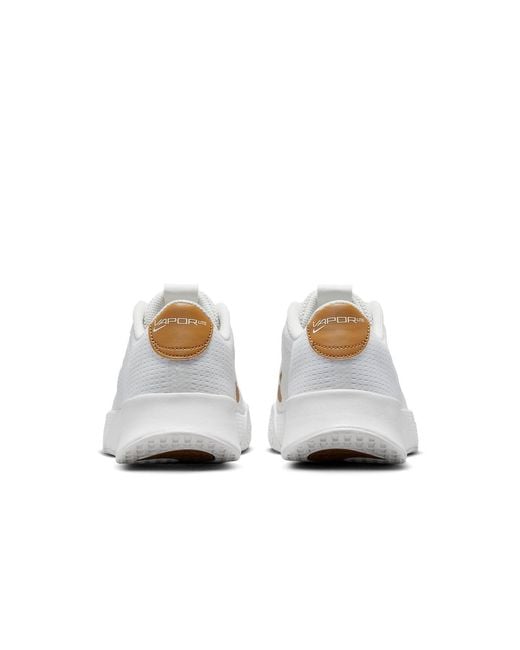 Nike White (Wmns) Court Vapor Lite 2 Hc 'Sail Desert Ochre'