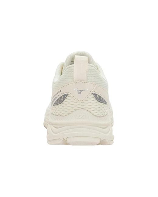 Mizuno White Racer for men