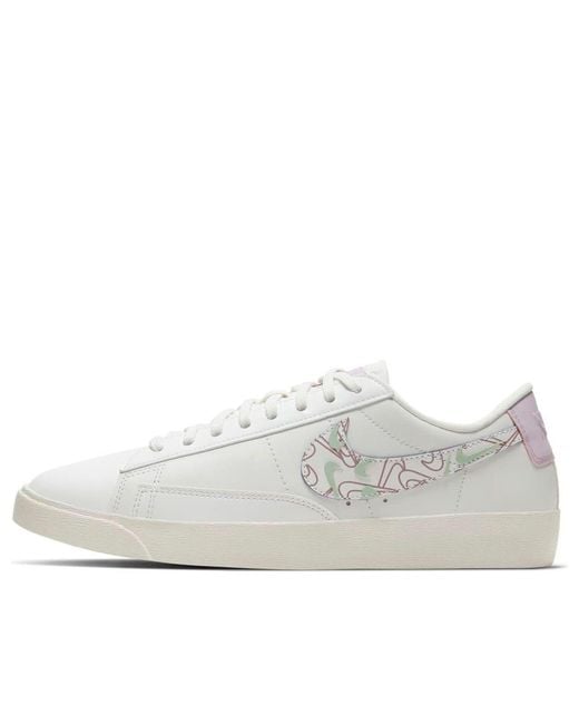 Nike White (Wmns) Blazer Low Se 'Valentine's Day'