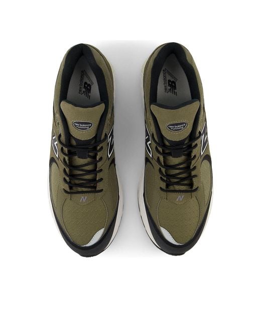 New Balance Black 2002R Gore-Tex for men