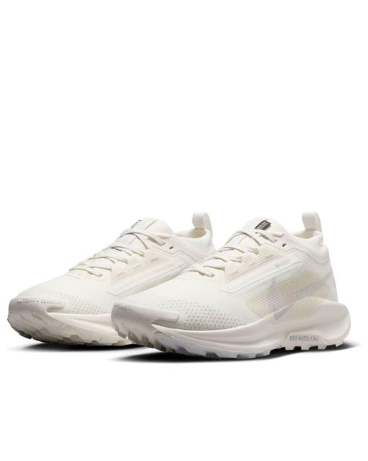 Nike White (Wmns) Pegasus Trail Gore-Tex 'Sail Photon Dust'