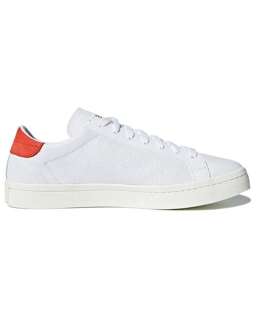 Adidas White Originals Courtvantage Casual Skate Shoes for men