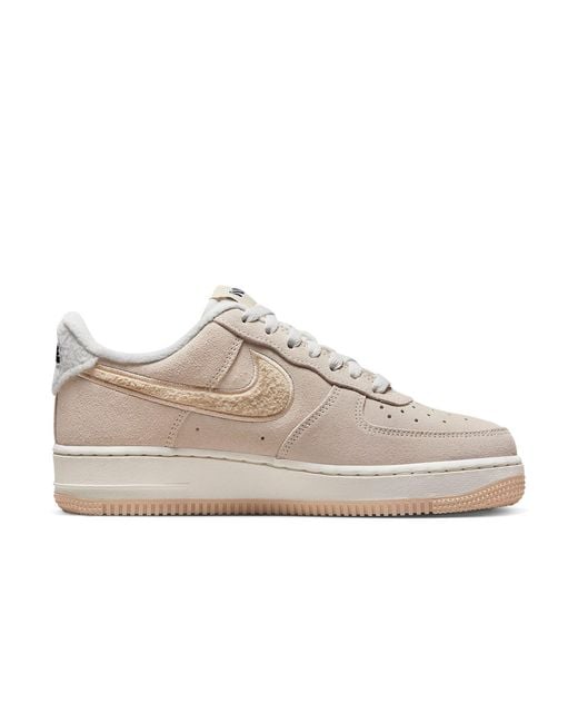 Nike White (Wmns) Air Force 1 '07 Se 'Sanddrift Sherpa'