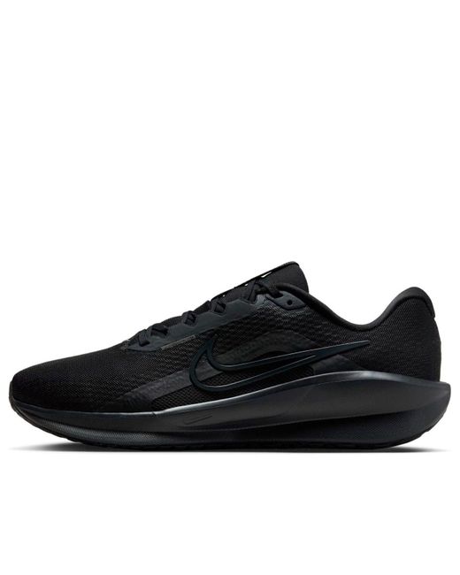 Nike Black Downshifter 13 for men