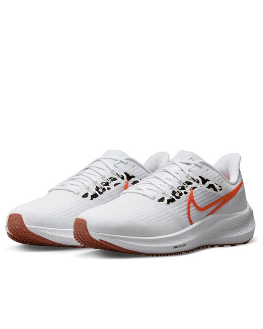 Nike White Pegasus 39 Road Running Shoes