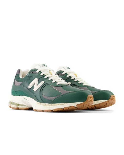 New Balance Green 2002R 'Vintage Leather Pack for men