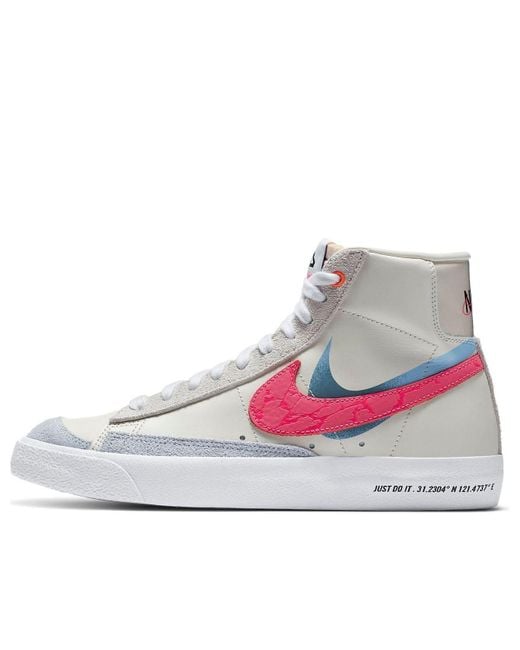 Nike White (Wmns) Blazer Mid '77 'Cream'