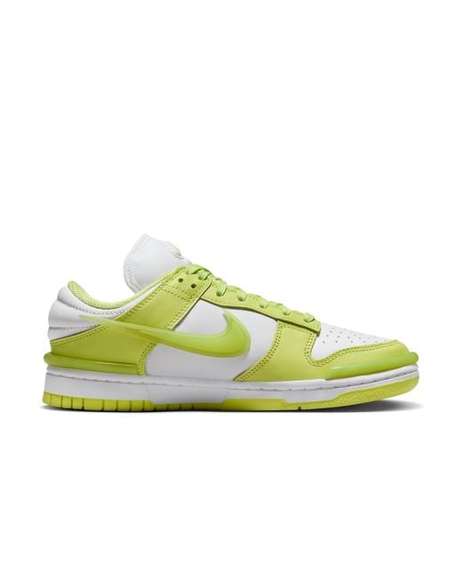 Nike Green (Wmns) Dunk Low Twist 'Light Lemon Twist'