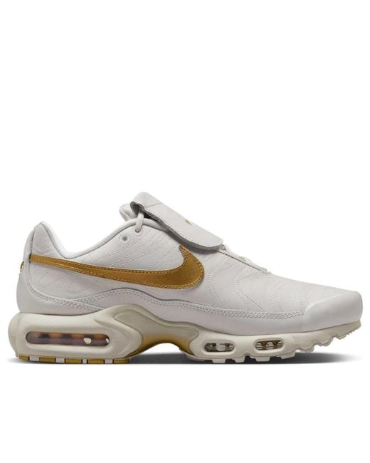 Nike White Air Max Plus Tiempo Metallic' for men
