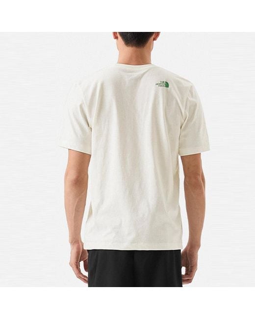 The North Face White Ss23 Logo T-Shirt for men
