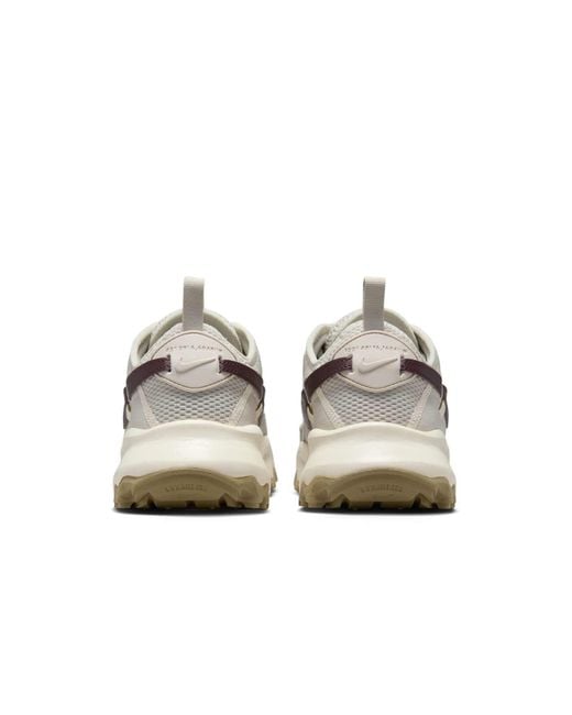 Nike White (Wmns) Tc 7900 'Light Bone Burgundy Crush'