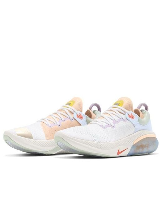 Nike White (Wmns) Joyride Run Flyknit 'Magic Ember'