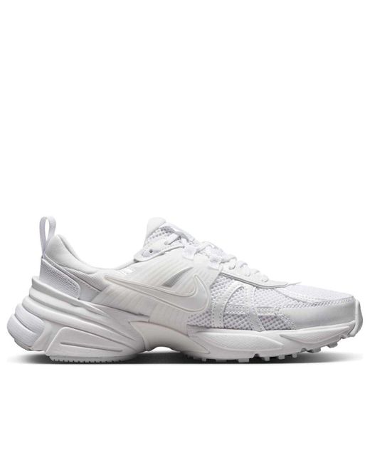 Nike White (Wmns) V2K Run