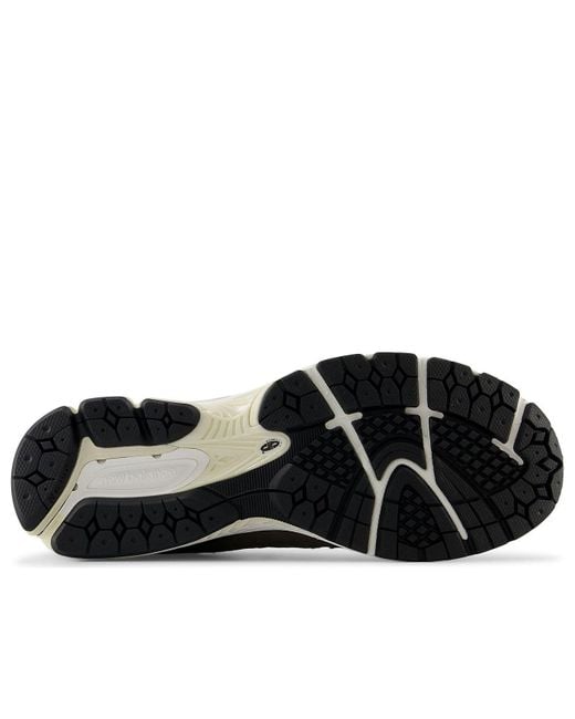 New Balance Black 2002R Gore-Tex for men