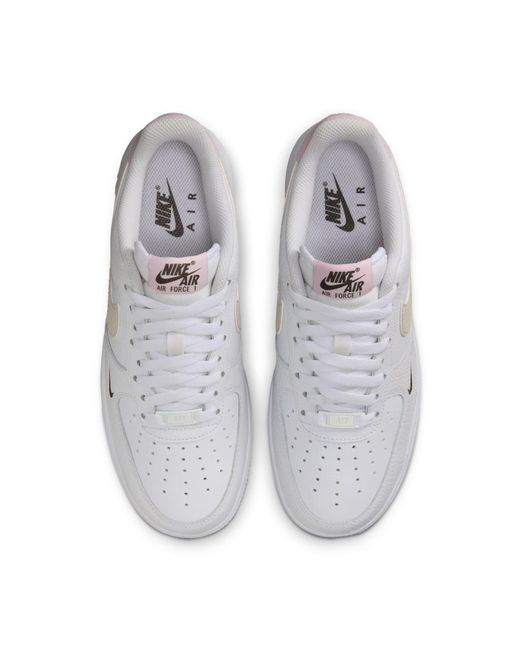 Nike White (Wmns) Air Force 1 '07 Light Orewood'