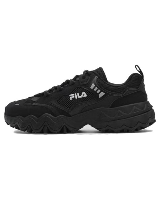 Fila Black Oakmont 3 Sport Shoes for men